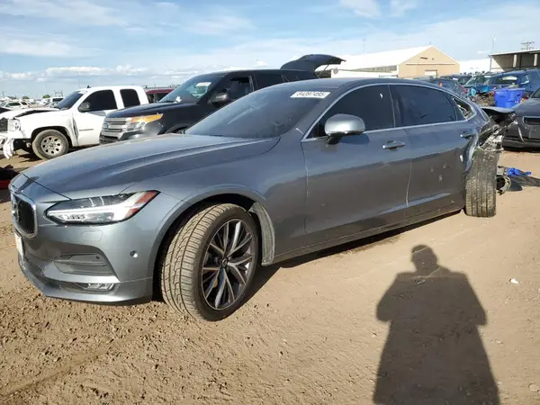 LVY982MK3JP038444 2018 VOLVO S90 - Image 1