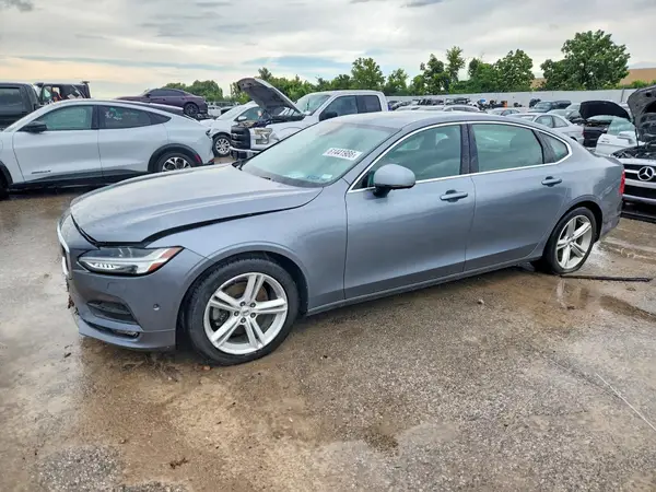LVY982MK4JP022916 2018 VOLVO S90 - Image 1