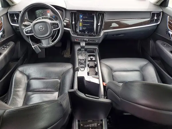 LVY982MK4JP036055 2018 VOLVO S90 - Image 8