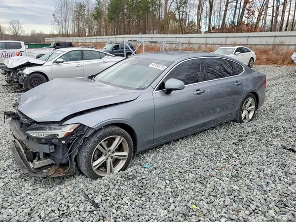 LVY982MK5JP021113 2018 VOLVO S90 - Image 1