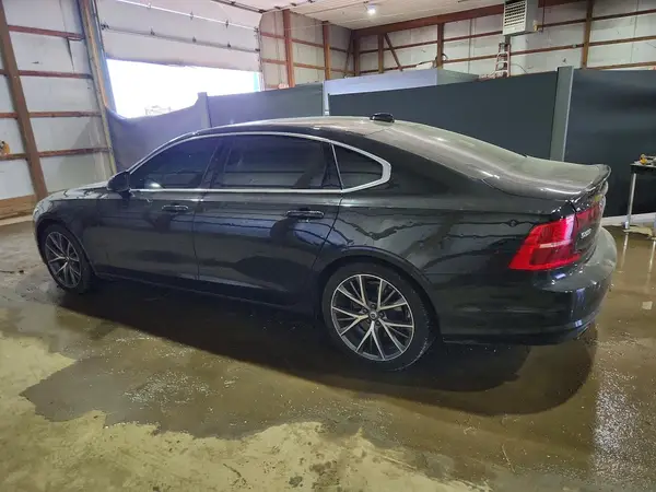 LVY982MK5JP023217 2018 VOLVO S90 - Image 2