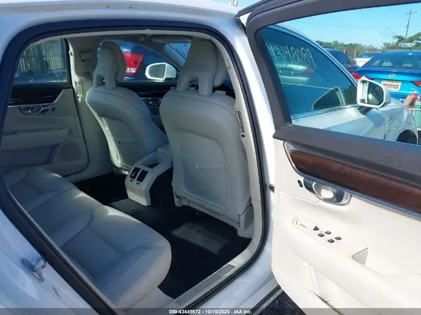 LVY982MK5JP028966 2018 VOLVO S90 - Image 8