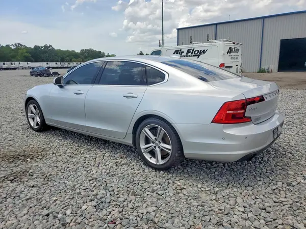 LVY982MK6JP016406 2018 VOLVO S90 - Image 2