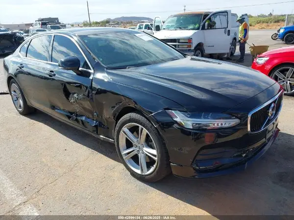 LVY982MK6JP028281 2018 VOLVO S90 - Image 1