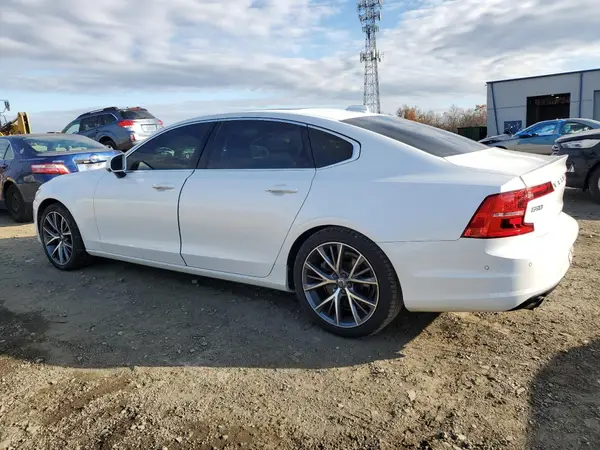LVY982MK6JP034677 2018 VOLVO S90 - Image 2