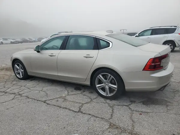 LVY982MK6JP034808 2018 VOLVO S90 - Image 2
