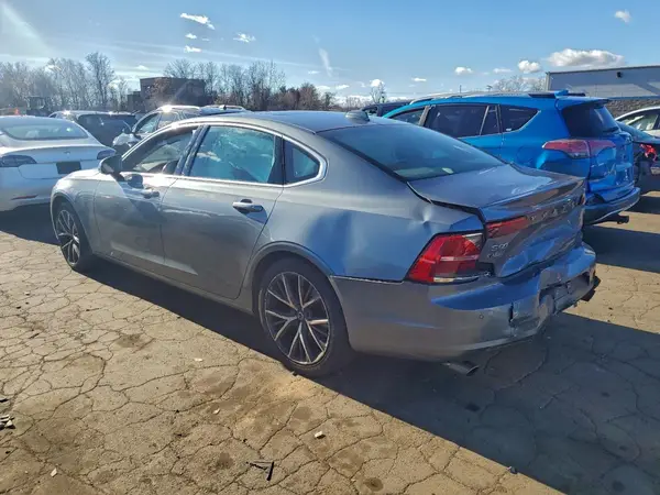 LVY982MK6JP036218 2018 VOLVO S90 - Image 2