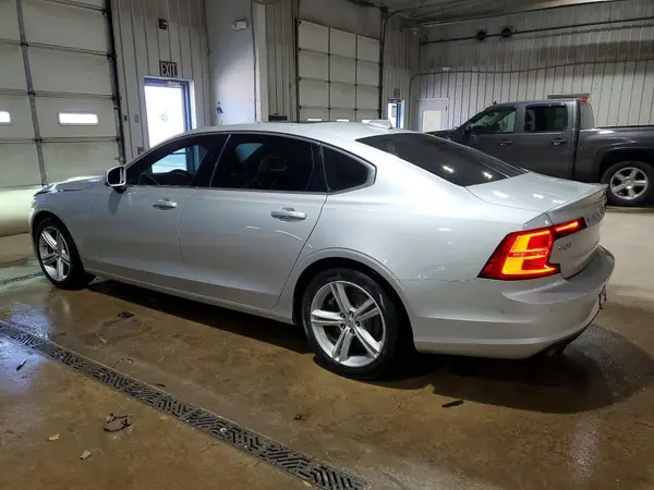 LVY982MK7JP016429 2018 VOLVO S90 - Image 2