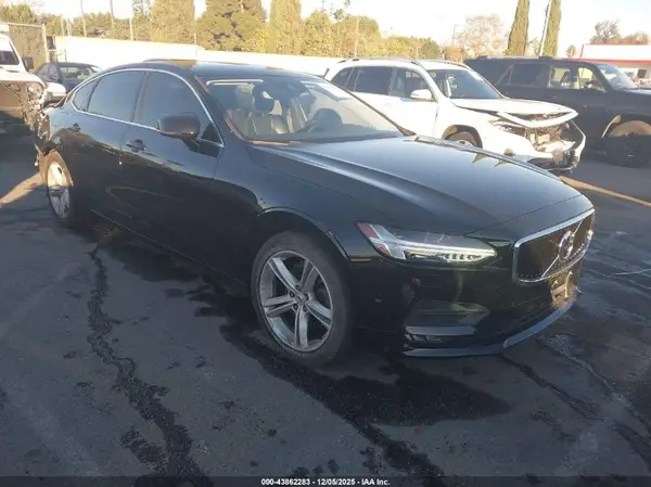 LVY982MK7JP022814 2018 VOLVO S90 - Image 1