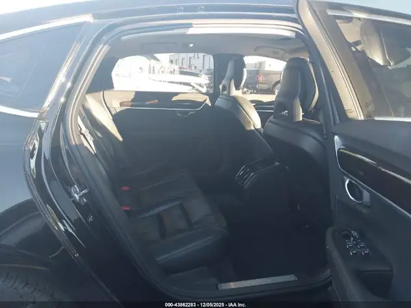 LVY982MK7JP022814 2018 VOLVO S90 - Image 8