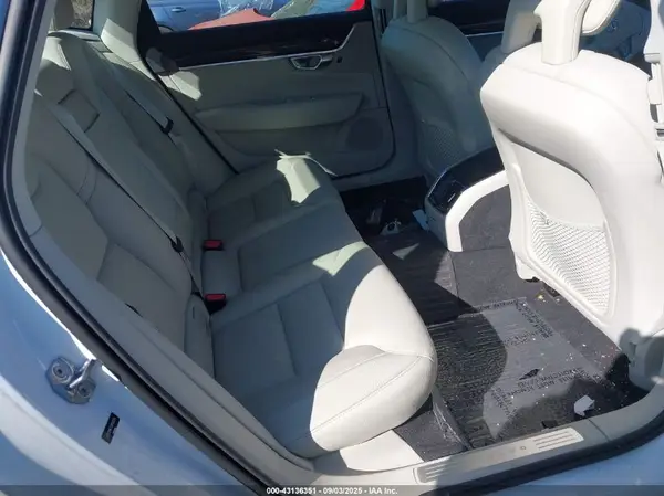 LVY982MK7JP028774 2018 VOLVO S90 - Image 8