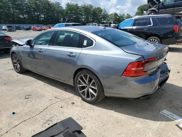 LVY982MK7JP038642 2018 VOLVO S90 - Image 2