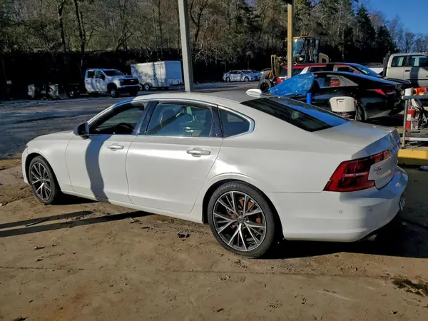 LVY982MK8JP017010 2018 VOLVO S90 - Image 2