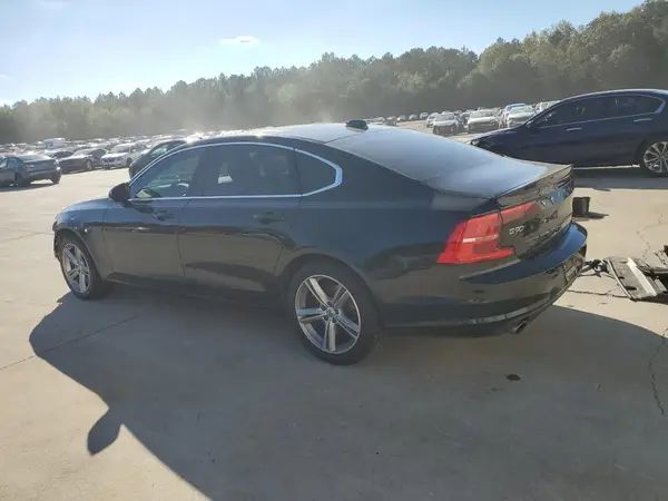 LVY982MK8JP024040 2018 VOLVO S90 - Image 2
