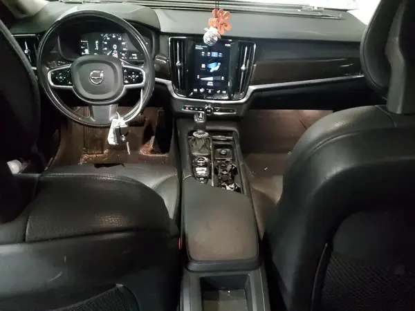 LVY982MK9JP006386 2018 VOLVO S90 - Image 8