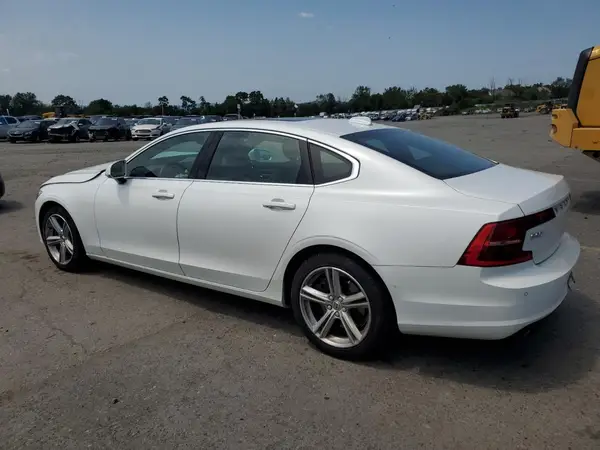 LVY982MK9JP018019 2018 VOLVO S90 - Image 2