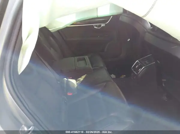 LVY982MK9JP023138 2018 VOLVO S90 - Image 8