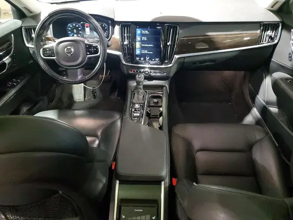 LVY982MK9JP032826 2018 VOLVO S90 - Image 8