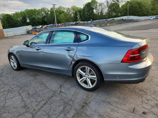 LVY982MKXJP017641 2018 VOLVO S90 - Image 2