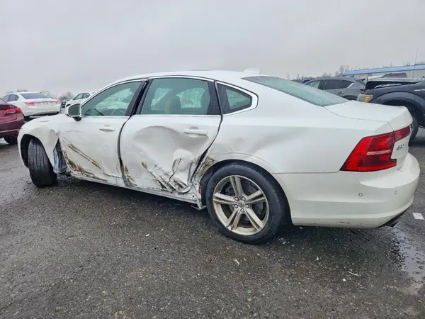 LVY982MKXJP019986 2018 VOLVO S90 - Image 2