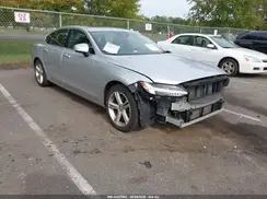LVY982MKXJP021205 2018 VOLVO S90