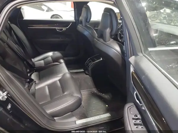 LVY982MKXJP021771 2018 VOLVO S90 - Image 8