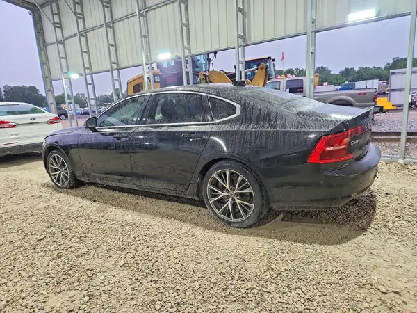 LVY982MKXJP030342 2018 VOLVO S90 - Image 2