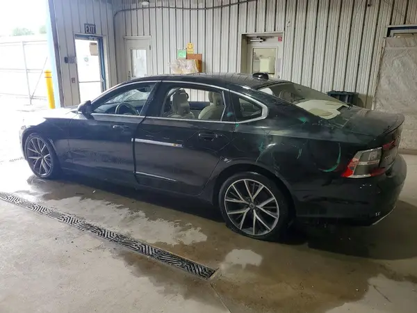 LVY992MK0JP032324 2018 VOLVO S90 - Image 2
