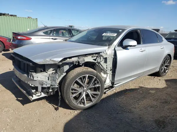 LVY992MK0JP032825 2018 VOLVO S90 - Image 1