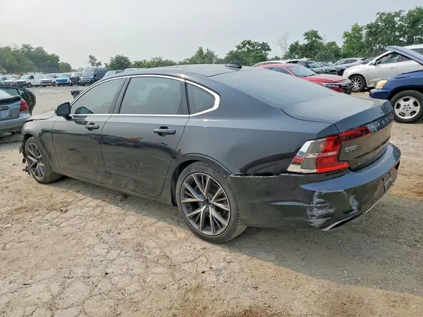 LVY992MK1JP024703 2018 VOLVO S90 - Image 2