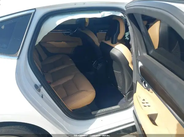 LVY992MK2JP036505 2018 VOLVO S90 - Image 8