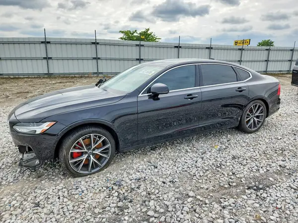 LVY992MK3JP037811 2018 VOLVO S90 - Image 1