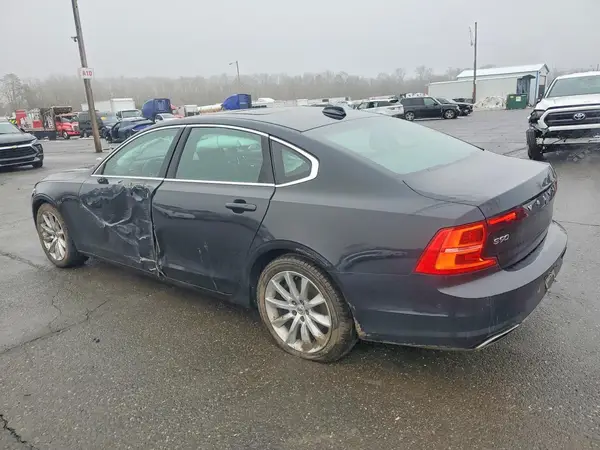 LVY992MK4JP024517 2018 VOLVO S90 - Image 2