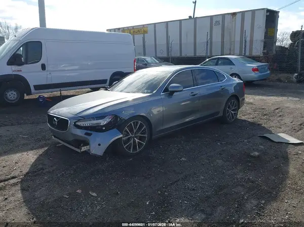 LVY992MK4JP038160 2018 VOLVO S90 - Image 2
