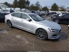 LVY992MK5JP033081 2018 VOLVO S90