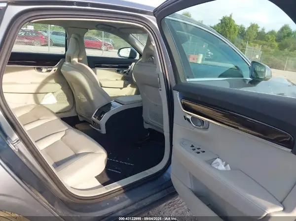 LVY992MK5JP035848 2018 VOLVO S90 - Image 8