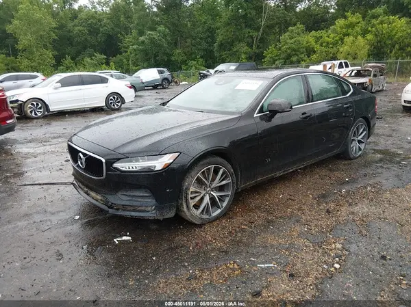 LVY992MK6JP037771 2018 VOLVO S90 - Image 2