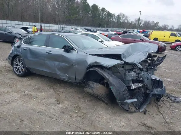 LVY992MKXJP038518 2018 VOLVO S90 - Image 1