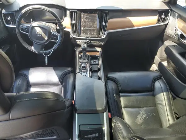 LVY992ML1JP015394 2018 VOLVO S90 - Image 8