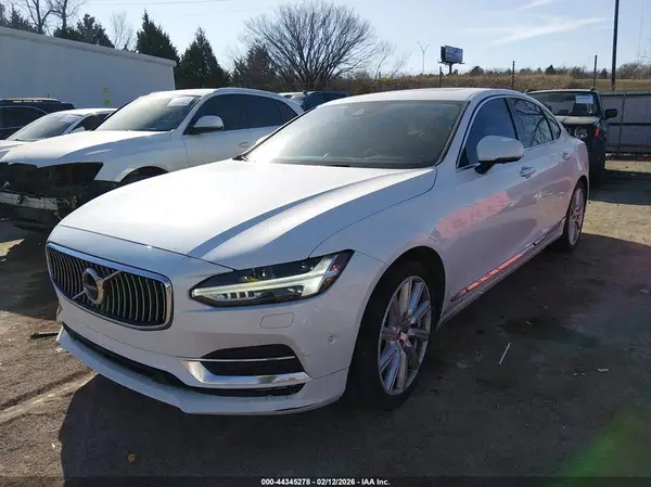LVY992ML1JP020756 2018 VOLVO S90 - Image 2