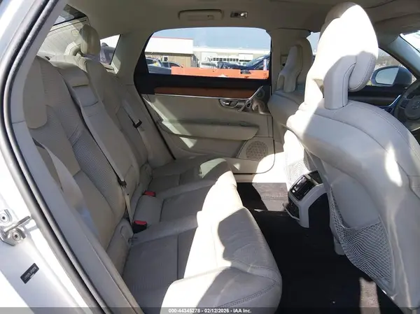 LVY992ML1JP020756 2018 VOLVO S90 - Image 8