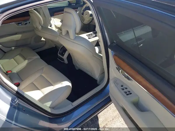 LVY992ML1JP027691 2018 VOLVO S90 - Image 8