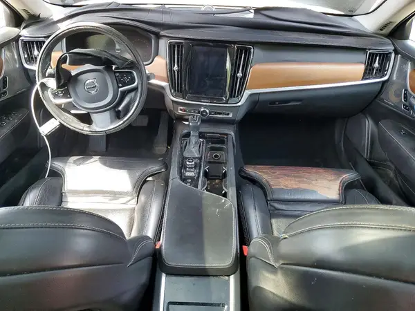 LVY992ML3JP004851 2018 VOLVO S90 - Image 8