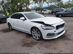 LVY992ML3JP005482 2018 VOLVO S90
