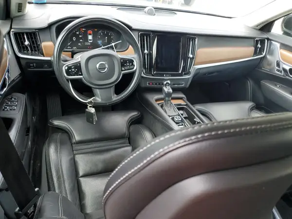 LVY992ML3JP022329 2018 VOLVO S90 - Image 8