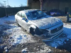 LVY992ML4JP007001 2018 VOLVO S90