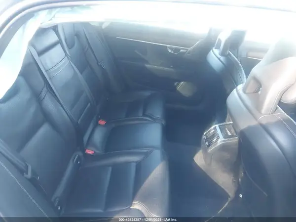 LVY992ML5JP018556 2018 VOLVO S90 - Image 8