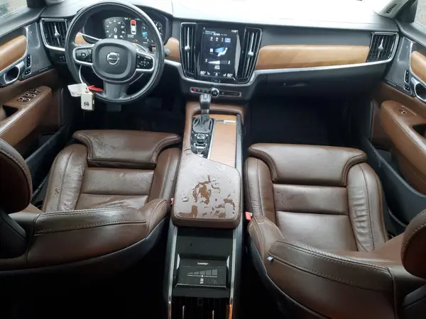 LVY992ML6JP007713 2018 VOLVO S90 - Image 8