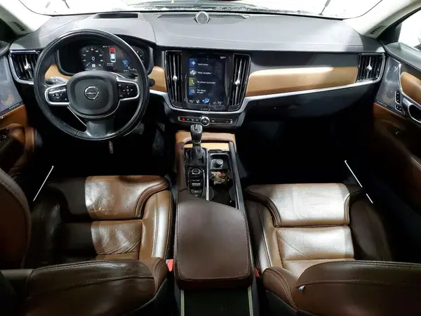 LVY992ML8JP007325 2018 VOLVO S90 - Image 8