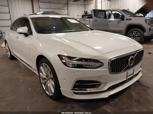 LVY992ML8JP033620 2018 VOLVO S90 - Image 1